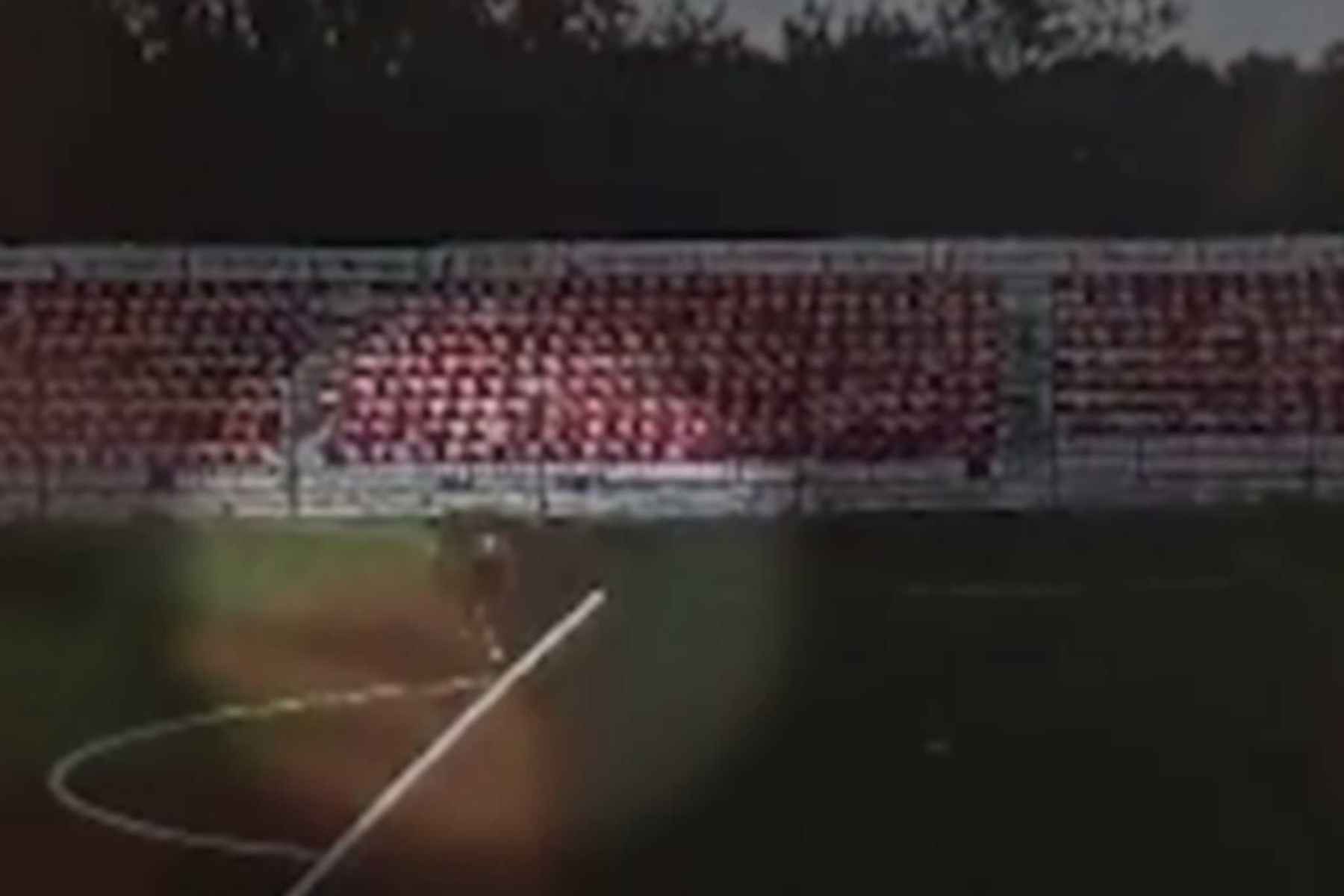 Ρωσία ποδοσφαιριστής: 16χρονος τερματοφύλακας χτυπήθηκε από κεραυνό την ώρα της προπόνησης