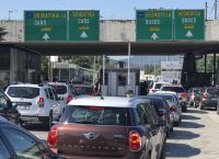 Σύνορα Σερβία: Ουρές χιλιομέτρων στον Προμαχώνα – Επετράπη η είσοδος στους εγκλωβισμένους Σύνορα Σερβία: Ουρές χιλιομέτρων στον Προμαχώνα – Επετράπη η είσοδος στους εγκλωβισμένους