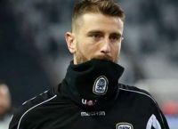 Στέλιος Μαλεζάς: Κρεμάει τα παπούτσια του και ετοιμάζεται για προπονητής Στέλιος Μαλεζάς: Κρεμάει τα παπούτσια του και ετοιμάζεται για προπονητής