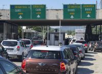 Η Ελλάδα κλείνει τα σύνορα στη Σερβία Η Ελλάδα κλείνει τα σύνορα στη Σερβία
