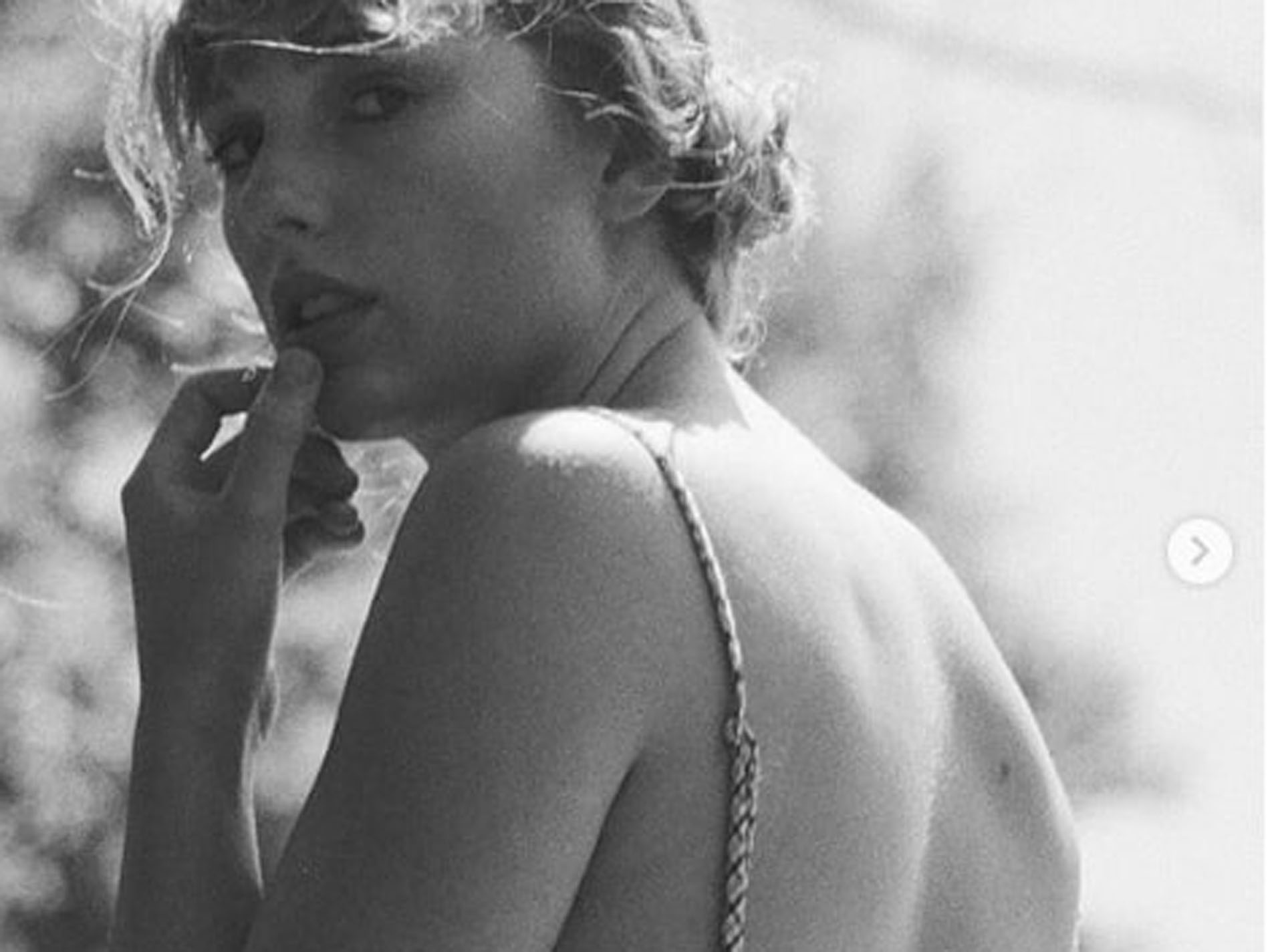 Taylor Swift: Η τραγουδίστρια ανακοίνωσε ένα νέο άλμπουμ έκπληξη