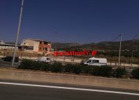 Αθηνών Κορίνθου τροχαίο: Τυλίχτηκε αυτοκίνητο στις φλόγες