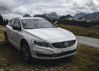 Φεύγει η VOLVO από την Ελλάδα Φεύγει η VOLVO από την Ελλάδα