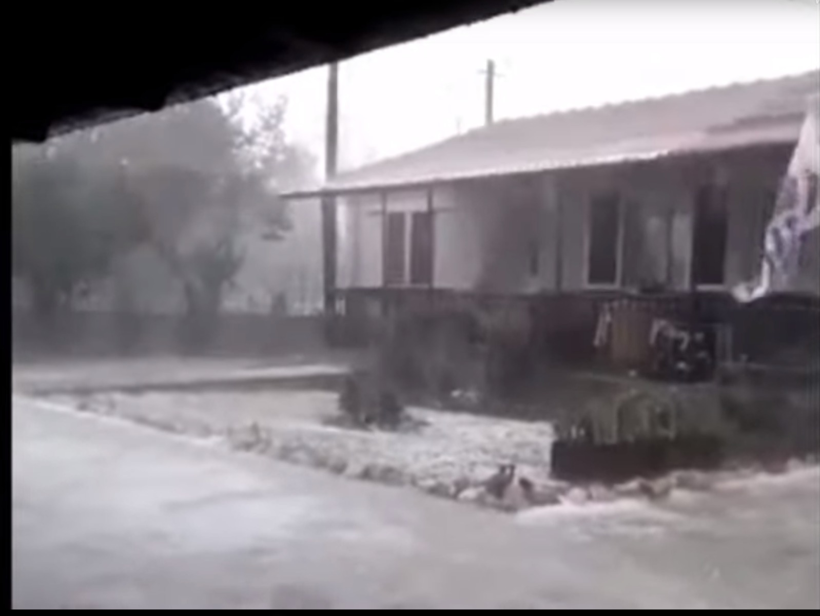 Καιρός: Ποιο καλοκαίρι – Απίστευτη χαλαζόπτωση στην Πτολεμαΐδα