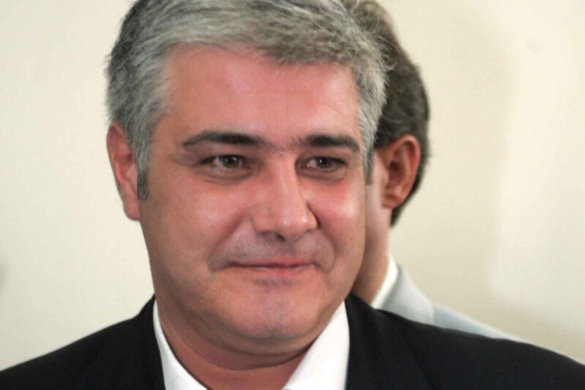 Πέθανε ο Τάσος Παπανικόλας