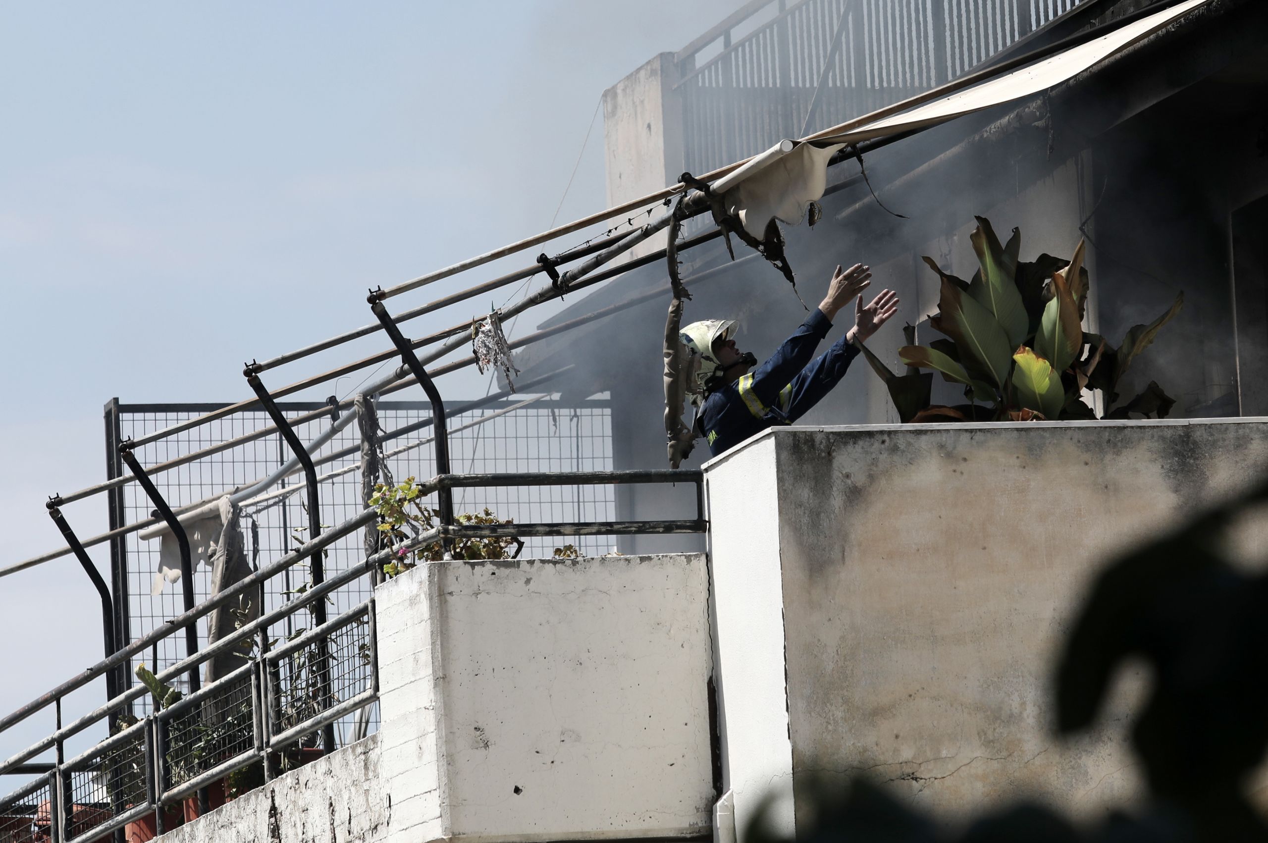 Φωτιά Κυψέλη: Δύο νεκροί μετά από πυρκαγιά σε διαμέρισμα