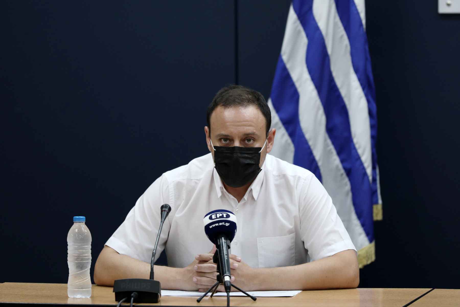 Κορωνοϊος ενημέρωση: Ενθαρρυντική η πτώση των κρουσμάτων αλλά απαραίτητη η χρήση μάσκας