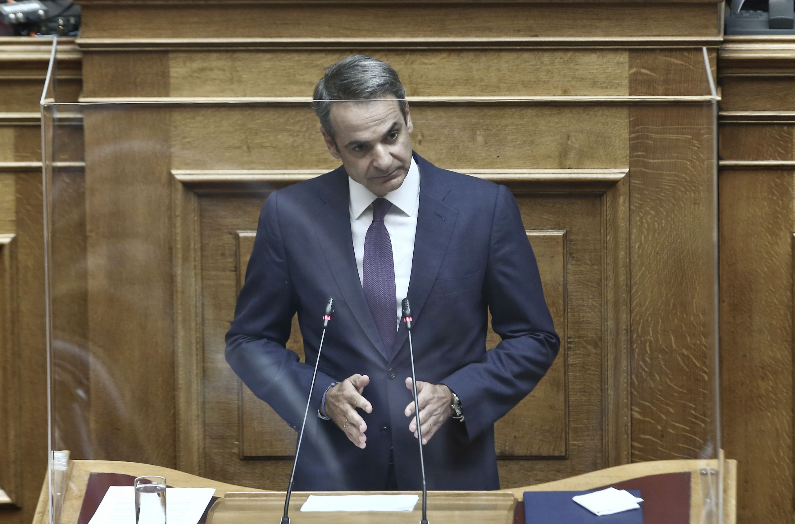 Κυριάκος Μητσοτάκης: Έπρεπε να ισορροπήσουμε στην προστασία της δημόσιας υγείας και τη στήριξη της οικονομίας