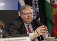 Αιγιαλίτιδα ζώνη: Τι υποστηρίζει ο Ευάγγελος Βενιζέλος για την επέκταση των χωρικών υδάτων στο Ιόνιο Αιγιαλίτιδα ζώνη: Τι υποστηρίζει ο Ευάγγελος Βενιζέλος για την επέκταση των χωρικών υδάτων στο Ιόνιο