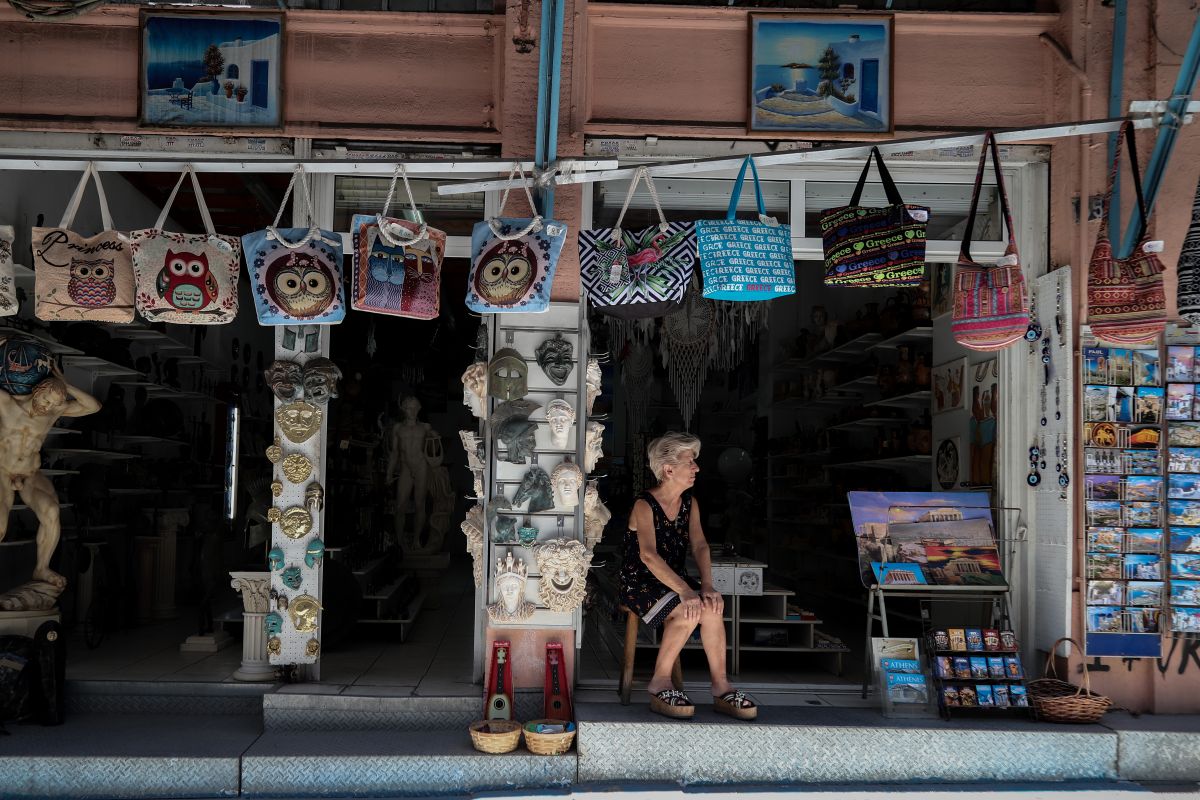 Ανοιχτά καταστήματα Κυριακή: Κανονικά θα λειτουργούν στο κέντρο της Αθήνας