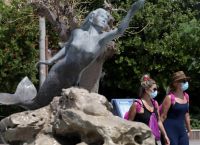 Κορωνοϊός Ελλάδα: Ανησυχία για νέα lockdown μετά τον Δεκαπενταύγουστο Κορωνοϊός Ελλάδα: Ανησυχία για νέα lockdown μετά τον Δεκαπενταύγουστο