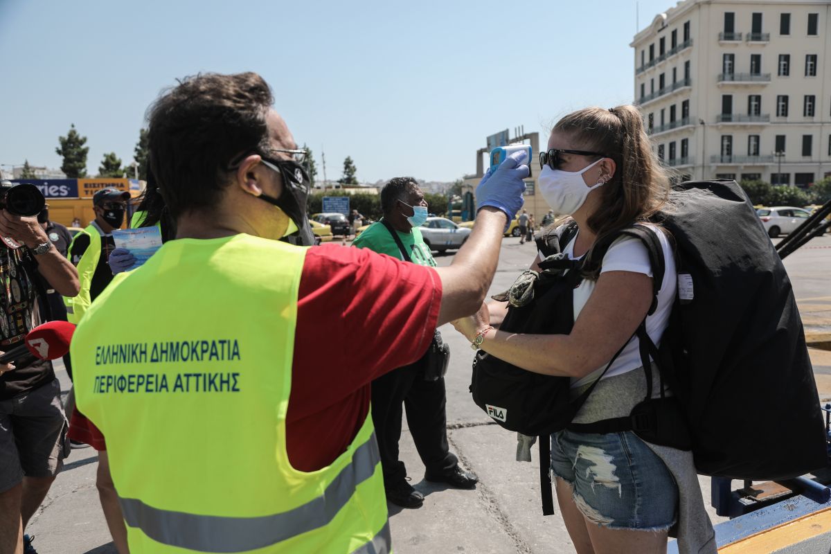 Κορωνοϊός Ελλάδα: Από ποιες χώρες προέρχονται τα περισσότερα εισαγόμενα κρούσματα