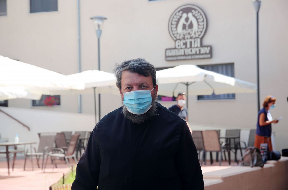 Κορωνοϊός κρούσματα: Ανησυχία για τους ασθενείς σε οίκους ευγηρίας – Περιστατικά και στο ΕΣΥ