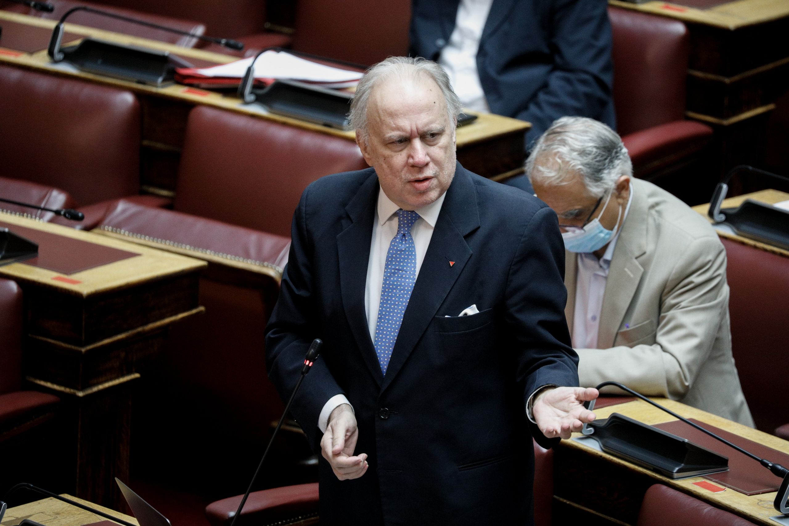 Κατρούγκαλος Κασσιμάτης: Συγνώμη από την Καθημερινή και τον δημοσιογράφο στον πρώην υπουργό
