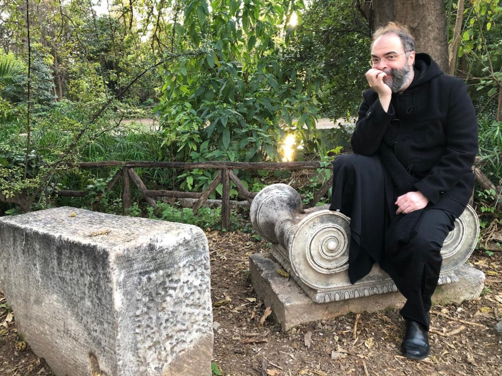 Ανδρέας Κονάνος: Αποχωρίστηκε τα ράσα ο πρώην Αρχιμανδρίτης