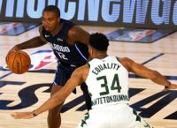 Play off NBA: Οι παίκτες αποφάσισαν ότι θα συνεχίσουν κανονικά τη σεζόν Play off NBA: Οι παίκτες αποφάσισαν ότι θα συνεχίσουν κανονικά τη σεζόν