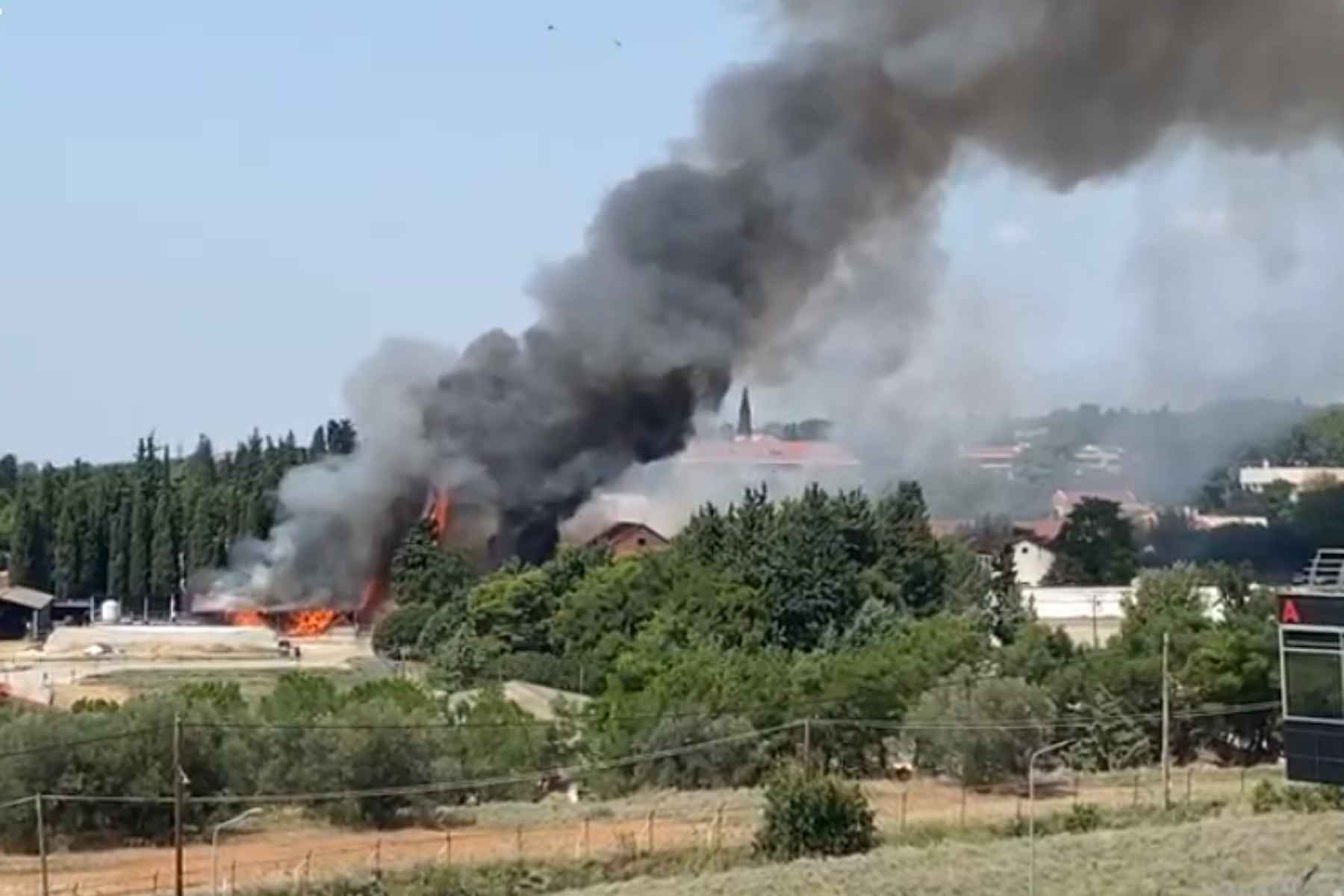 Φωτιά στην Αμερικανική Γεωργική Σχολή της Θεσσαλονίκης