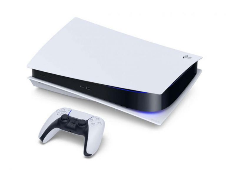 PlayStation 5: Χαμός στην Ιαπωνία για να προλάβουν να αγοράσουν μια κονσόλα