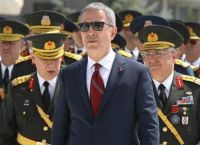 Ακάρ: «Η Ελλάδα πρέπει να αποστρατιωτικοποιήσει το Καστελόριζο» Ακάρ: «Η Ελλάδα πρέπει να αποστρατιωτικοποιήσει το Καστελόριζο»