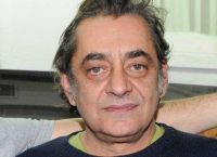 Πίσω καραγκιόζηδες – Έξαλλος ο Αντώνης Καφετζόπουλος για όσα γίνονται με τις μάσκες