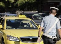 lockdown Ελλάδα: Τι αλλάζει στις μετακινήσεις με ΙΧ και ταξί – Αύξηση του ορίου επιβατών lockdown Ελλάδα: Τι αλλάζει στις μετακινήσεις με ΙΧ και ταξί – Αύξηση του ορίου επιβατών