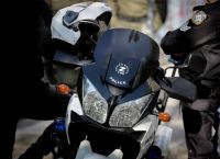 Βόλος: Άφησαν 6χρονο μόνο στο σπίτι – Κρεμόταν από τα κάγκελα του μπαλκονιού