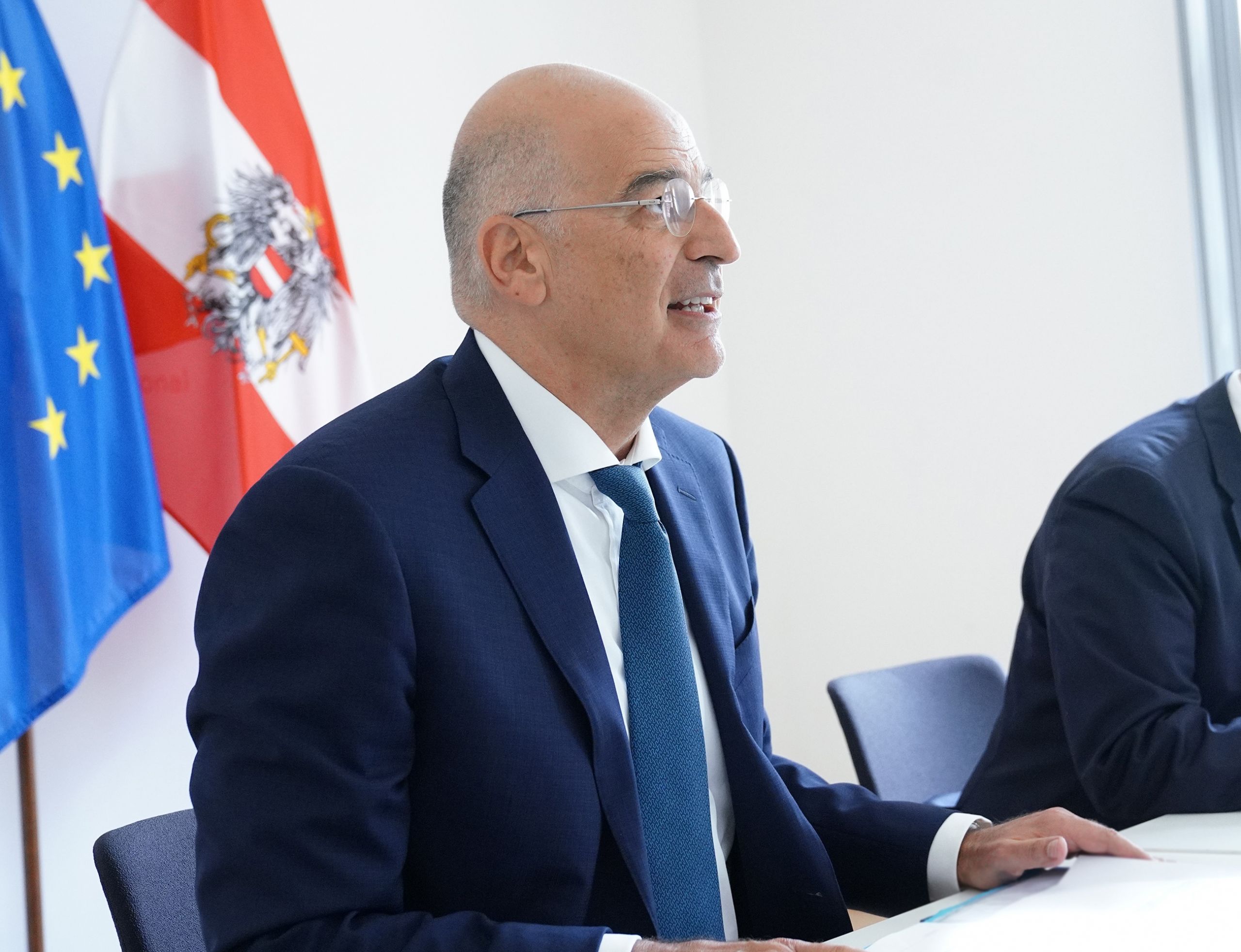 Δένδιας ελληνοτουρκικά: Επικοινωνία με τον πρόεδρο της Επιτροπής Εξωτερικών Υποθέσεων της Γερουσίας των ΗΠΑ