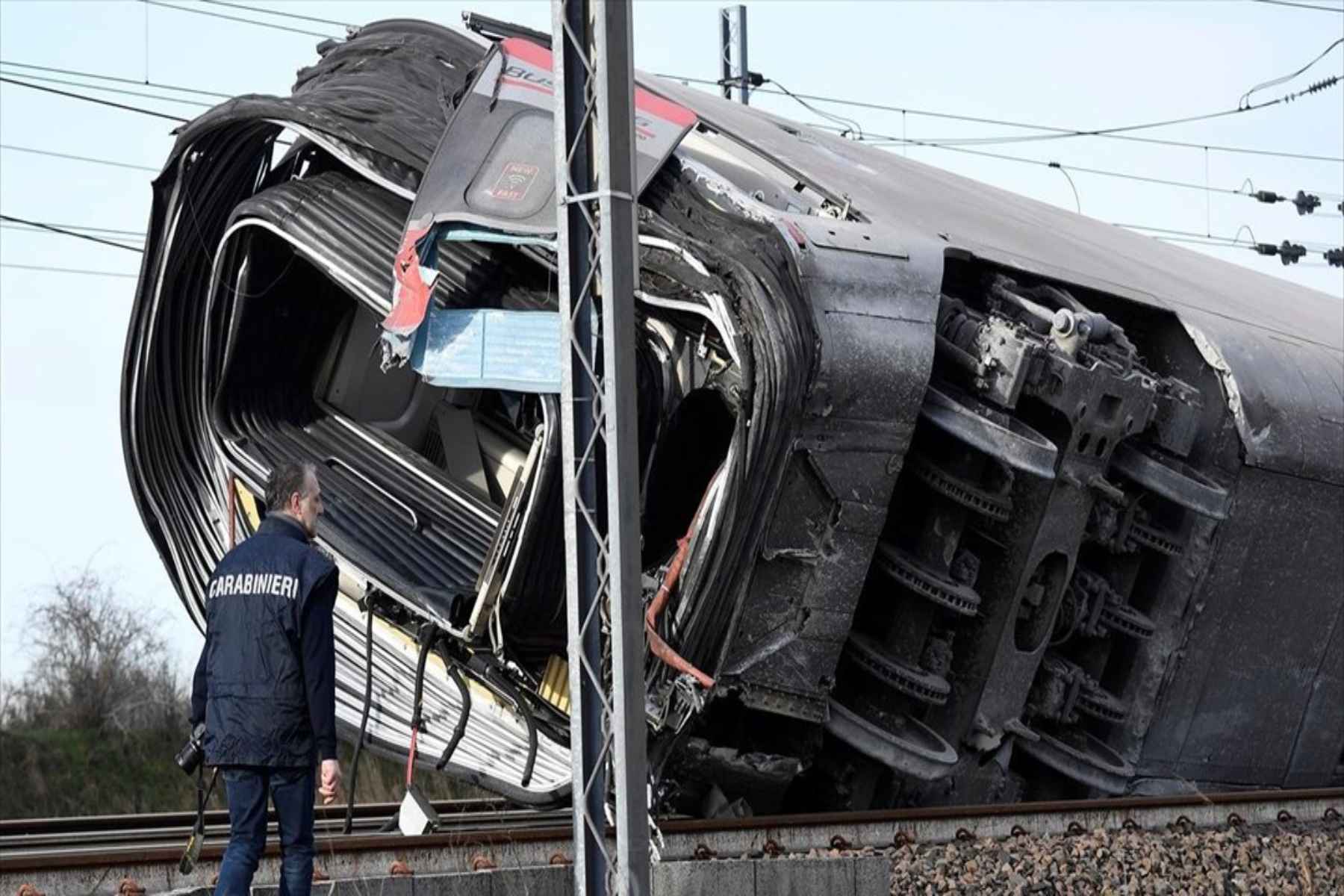 Ιταλία εκτροχιασμός τρένου: Έφυγε από τον σταθμό χωρίς οδηγό και εκτροχιάστηκε – Τρεις τραυματίες