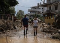 Πλημμύρες Εύβοια: 97 άνθρωποι διασώθηκαν με οχήματα και ελικόπτερα Πλημμύρες Εύβοια: 97 άνθρωποι διασώθηκαν με οχήματα και ελικόπτερα