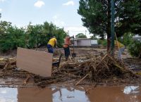 Πλημμύρες Εύβοια: Άνοιξε η πλατφόρμα για τις αποζημιώσεις – Ξανά στους πληγέντες ο Κώστας Καραμανλής Πλημμύρες Εύβοια: Άνοιξε η πλατφόρμα για τις αποζημιώσεις – Ξανά στους πληγέντες ο Κώστας Καραμανλής