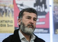Τζαβέντ Ασλάμ: Σήμερα κρίνεται αν θα πάρει πολιτικό άσυλο – Κύμα συμπαράστασης στο αίτημά του Τζαβέντ Ασλάμ: Σήμερα κρίνεται αν θα πάρει πολιτικό άσυλο – Κύμα συμπαράστασης στο αίτημά του