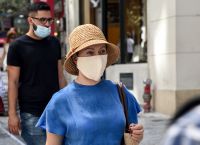 Ελλάδα κορωνοϊός: Σε καθεστώς ειδικών περιοριστικών μέτρων Λέσβος και Ζάκυνθος Ελλάδα κορωνοϊός: Σε καθεστώς ειδικών περιοριστικών μέτρων Λέσβος και Ζάκυνθος