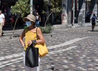 Μάσκα και στους ανοιχτούς χώρους στην Αθήνα Μάσκα και στους ανοιχτούς χώρους στην Αθήνα