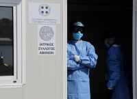 Ελλάδα κορωνοϊός: Εστία μόλυνσης παραμένει η Αττική  – Συγκέντρωσε 167 από τα 303 κρούσματα