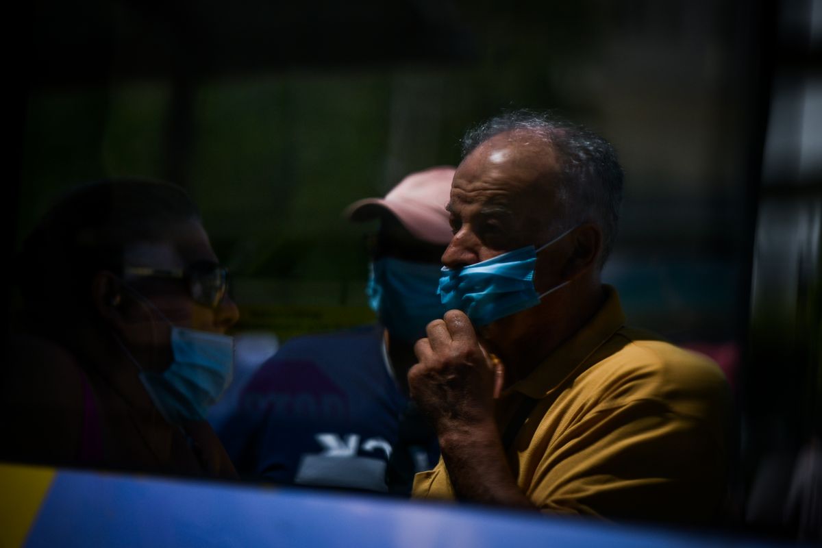 Τεστ κορωνοϊού σε εργαζόμενους: Πώς θα γίνονται οι έλεγχοι σε όσους εργάζονται στα Μέσα Μαζικής Μεταφοράς