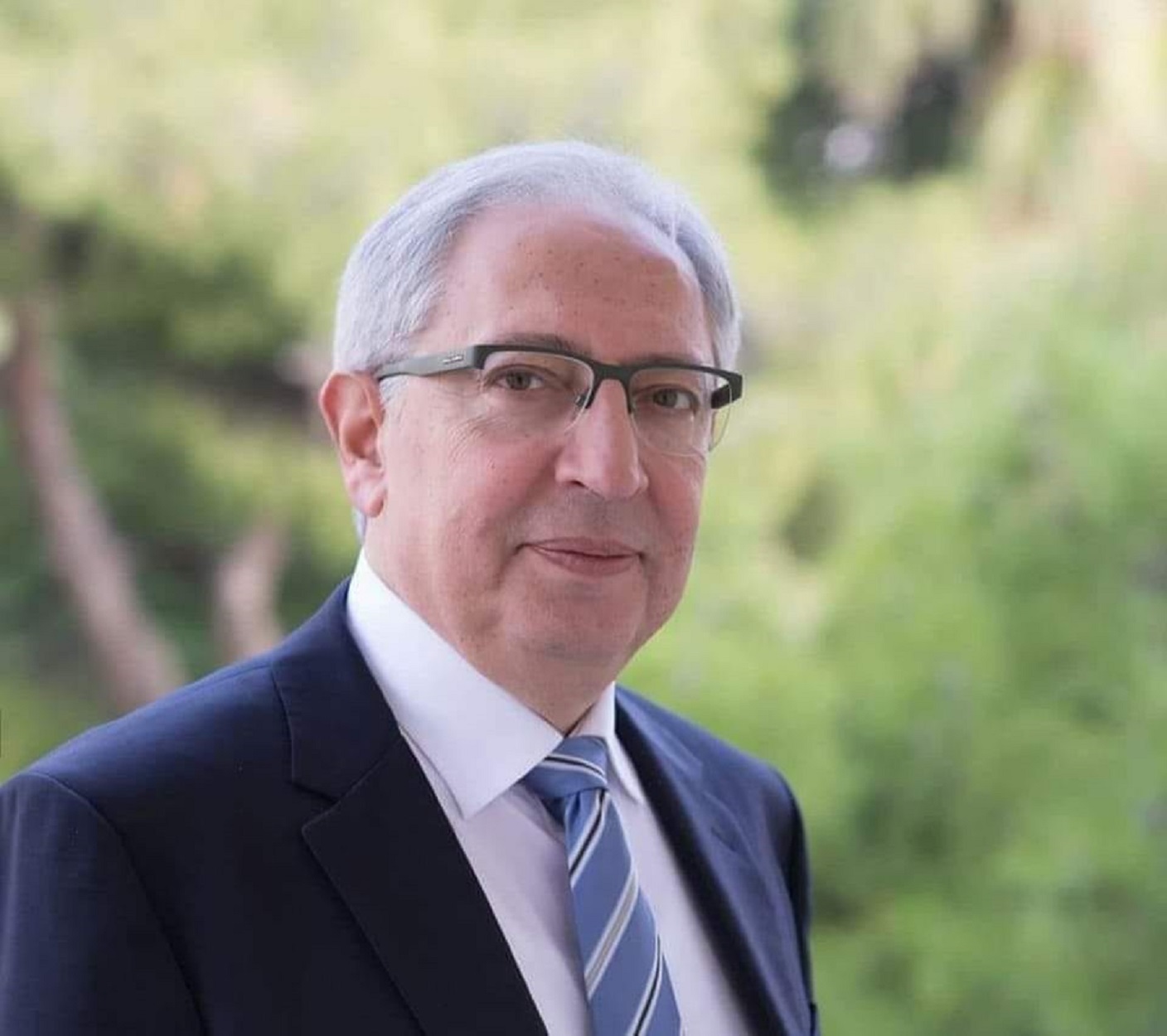 Αποκλειστικό: Δήμαρχος αγόρασε χιλιάδες μάσκες με απευθείας ανάθεση σε “δικό του” φαρμακείο