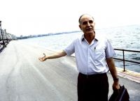 Πέθανε ο Ντίνος Χριστιανόπουλος Πέθανε ο Ντίνος Χριστιανόπουλος