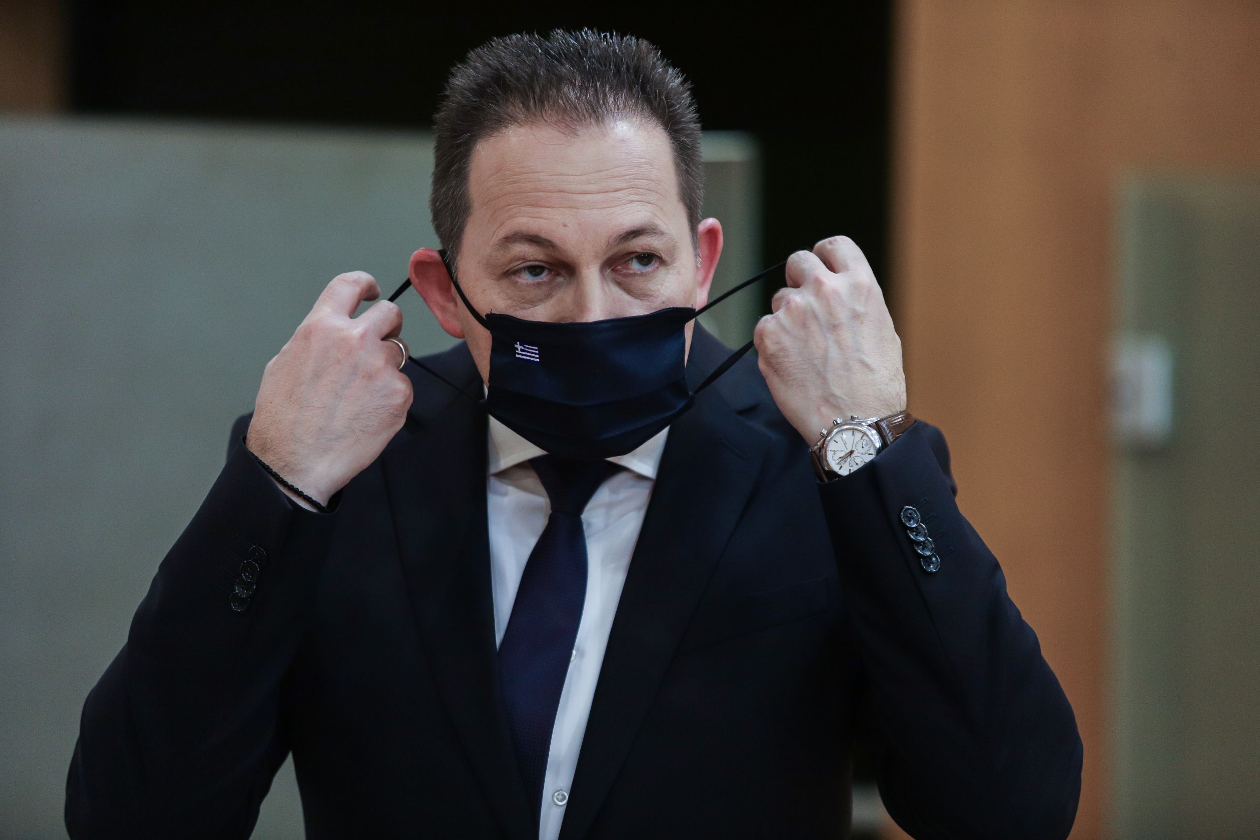 Πέτσας για lockdown: Πριν τις γιορτές θα ανοίξει η οικονομία – Τι είπε για τον εμβολιασμό