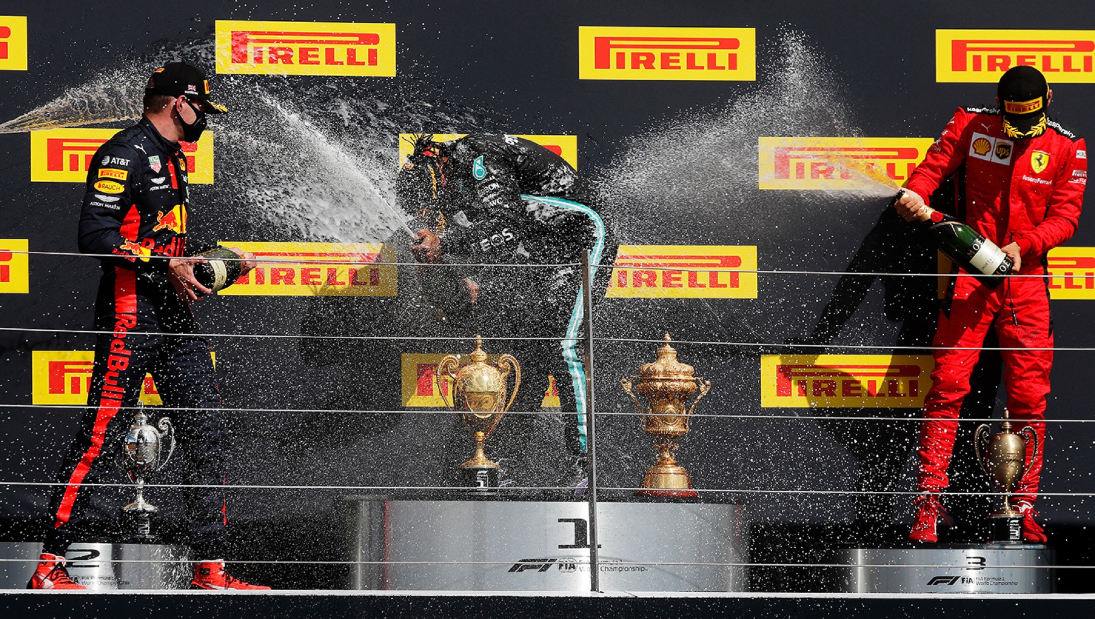 Formula 1: Βασιλιάς της Βρετανίας ο Χάμιλτον σε δραματικό φινάλε