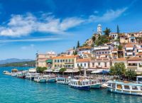 Eπιχειρηματίες Πόρου: Ζητούν στήριξη μετά τα έκτακτα μέτρα για τον κορωνοϊό Eπιχειρηματίες Πόρου: Ζητούν στήριξη μετά τα έκτακτα μέτρα για τον κορωνοϊό