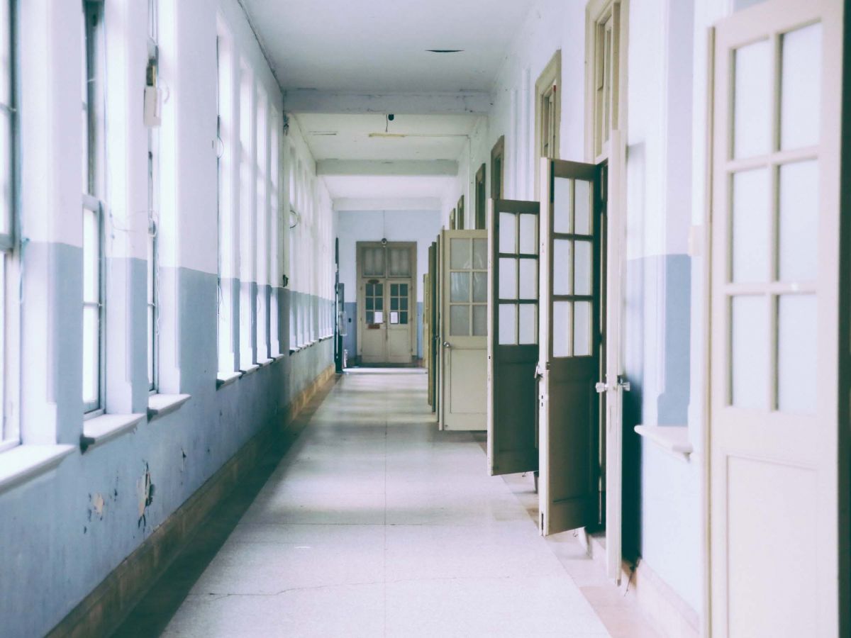 Σχολεία κορωνοϊός Ελλάδα: Ανοιχτά όλα τα ενδεχόμενα από το υπουργείο Παιδείας