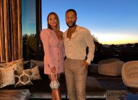 Chrissy Teigen John Legend: Περιμένουν το τρίτο τους παιδί Chrissy Teigen John Legend: Περιμένουν το τρίτο τους παιδί
