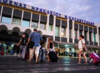 Θεοχάρης τουρισμός: Πάνω από 3 δις τα έσοδα στη χώρα φέτος Θεοχάρης τουρισμός: Πάνω από 3 δις τα έσοδα στη χώρα φέτος