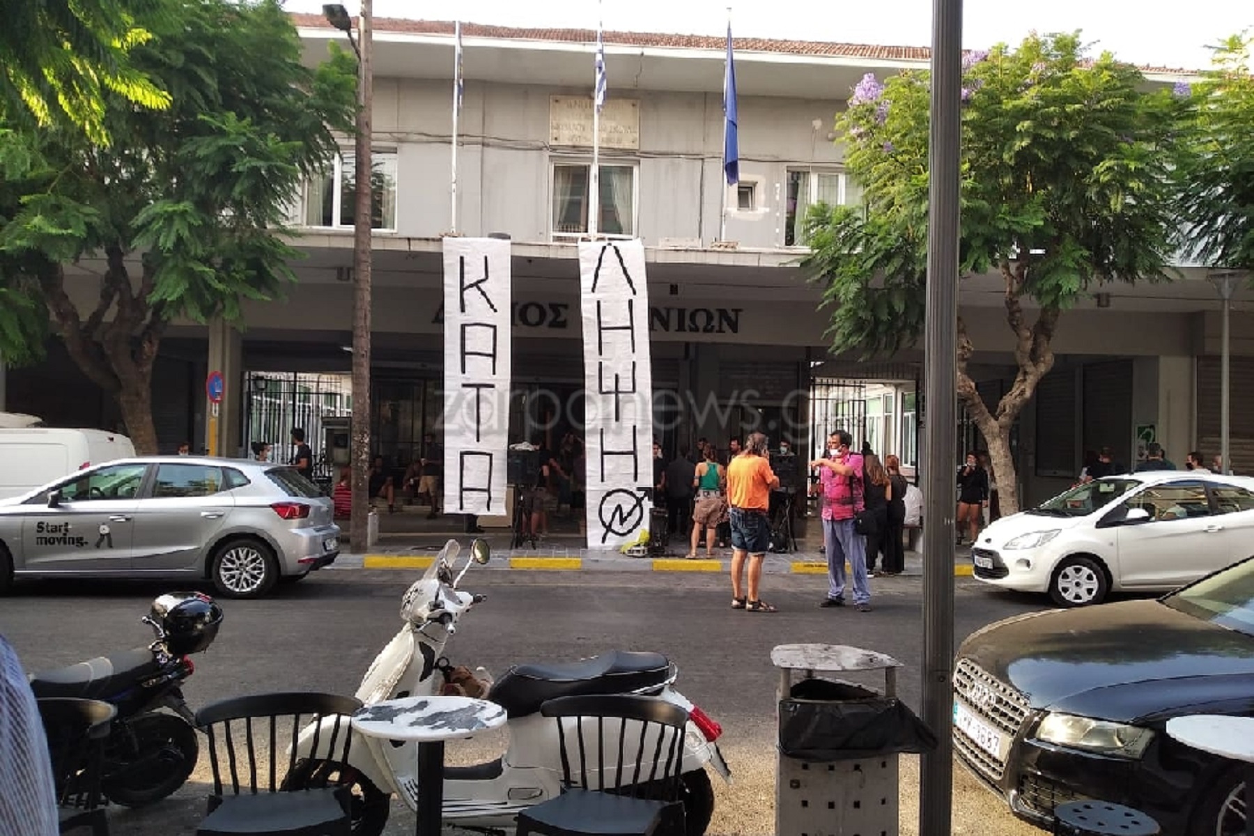 Χανιά: Υπό κατάληψη το δημαρχείο της πόλης