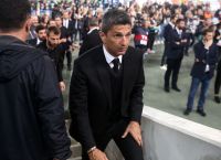 Λουτσέσκου Ολυμπιακός: Είχε φτάσει κοντά στον «ερυθρόλευκο» πάγκο Λουτσέσκου Ολυμπιακός: Είχε φτάσει κοντά στον «ερυθρόλευκο» πάγκο