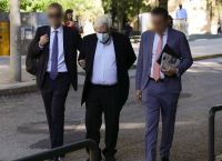 Folli Follie: Προφυλακιστέοι οι Δημήτρης και Τζώρτζης Κουτσολιούτσος