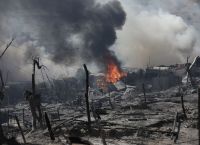 Μόρια: Στάχτη το νοσοκομείο του καταυλισμού – Ενισχύθηκαν οι αστυνομικές δυνάμεις στο νησί