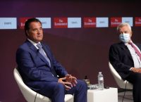 Γεωργιάδης στο Economist: «Η Ελλάδα μπορεί να προσελκύει ξένους επενδυτές και να ανακοινώσει νέα σχέδια»