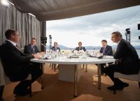 Κορσική: Live η συνέντευξη Τύπου από την Ευρωμεσογειακή Διάσκεψη Κορσική: Live η συνέντευξη Τύπου από την Ευρωμεσογειακή Διάσκεψη