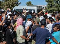 Μετανάστες Λέσβος: «Ελάτε στη δομή στον Καρά Τεπέ αν θέλετε να φύγετε» από το νησί λέει η κυβέρνηση